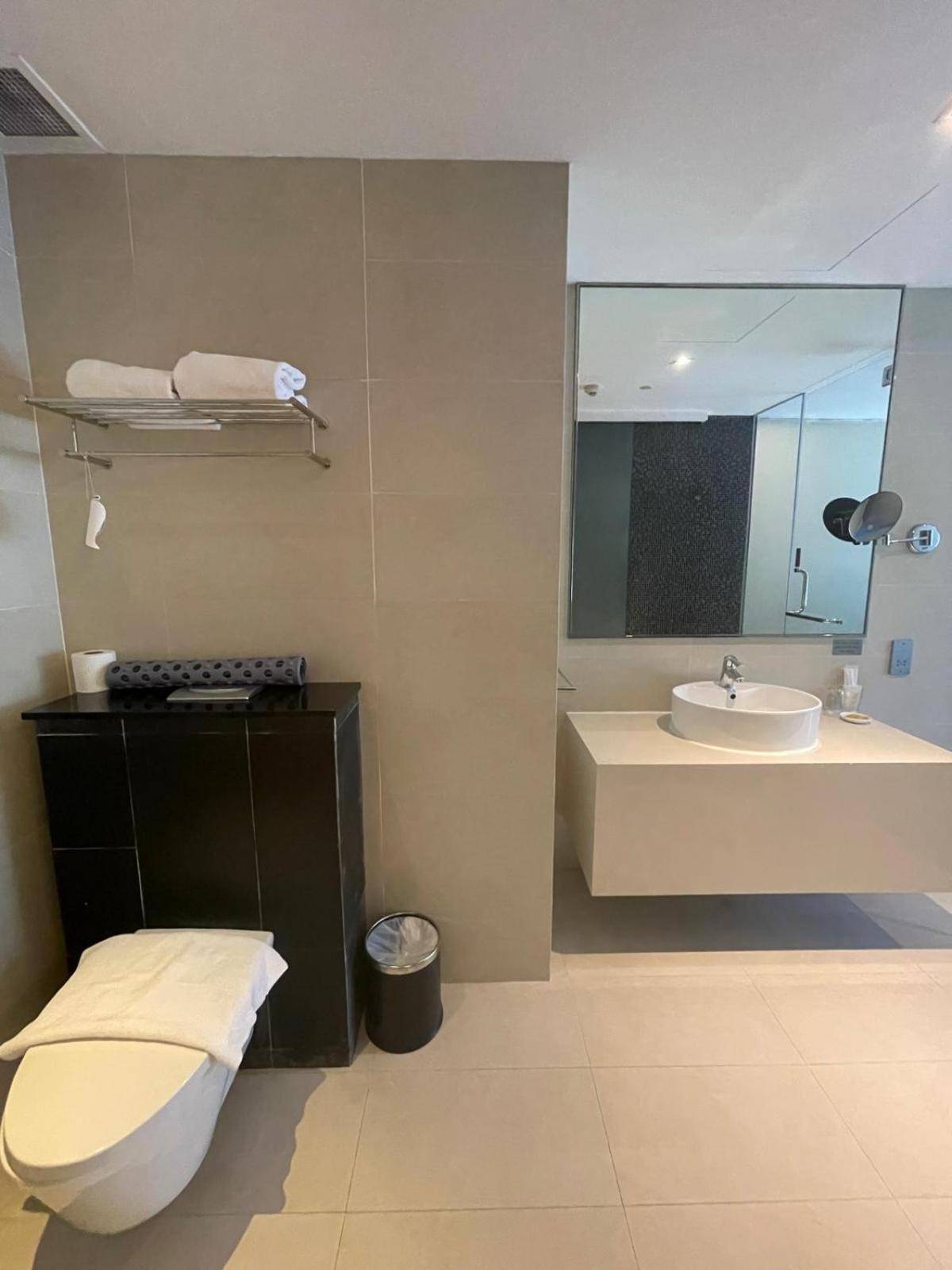 Hotel D'hotel Managed By The Ascott Limited 4*