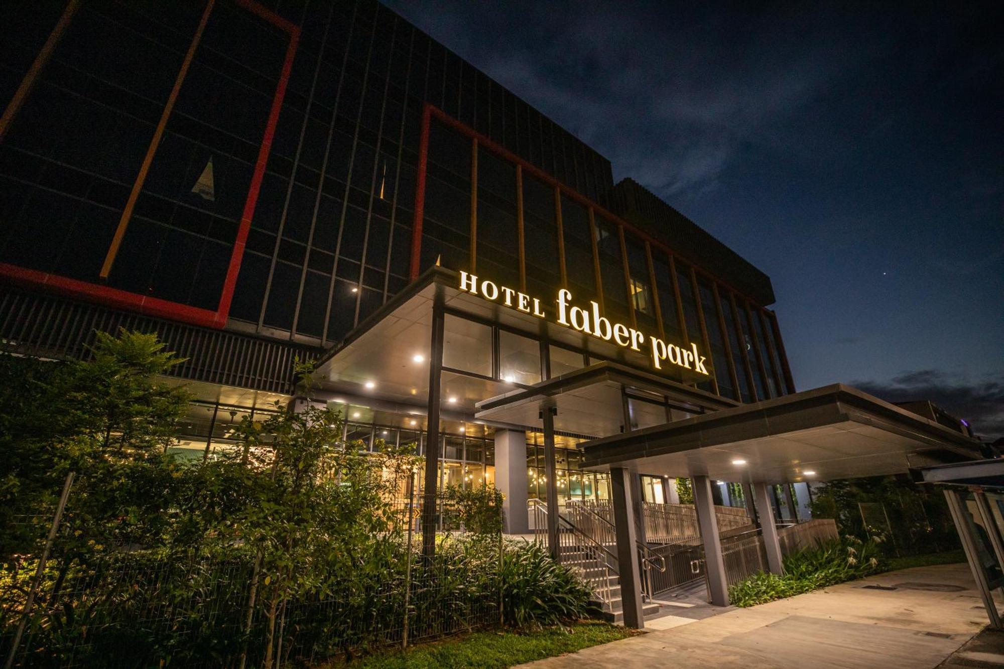 Faber Park - Handwritten Collection 4*
