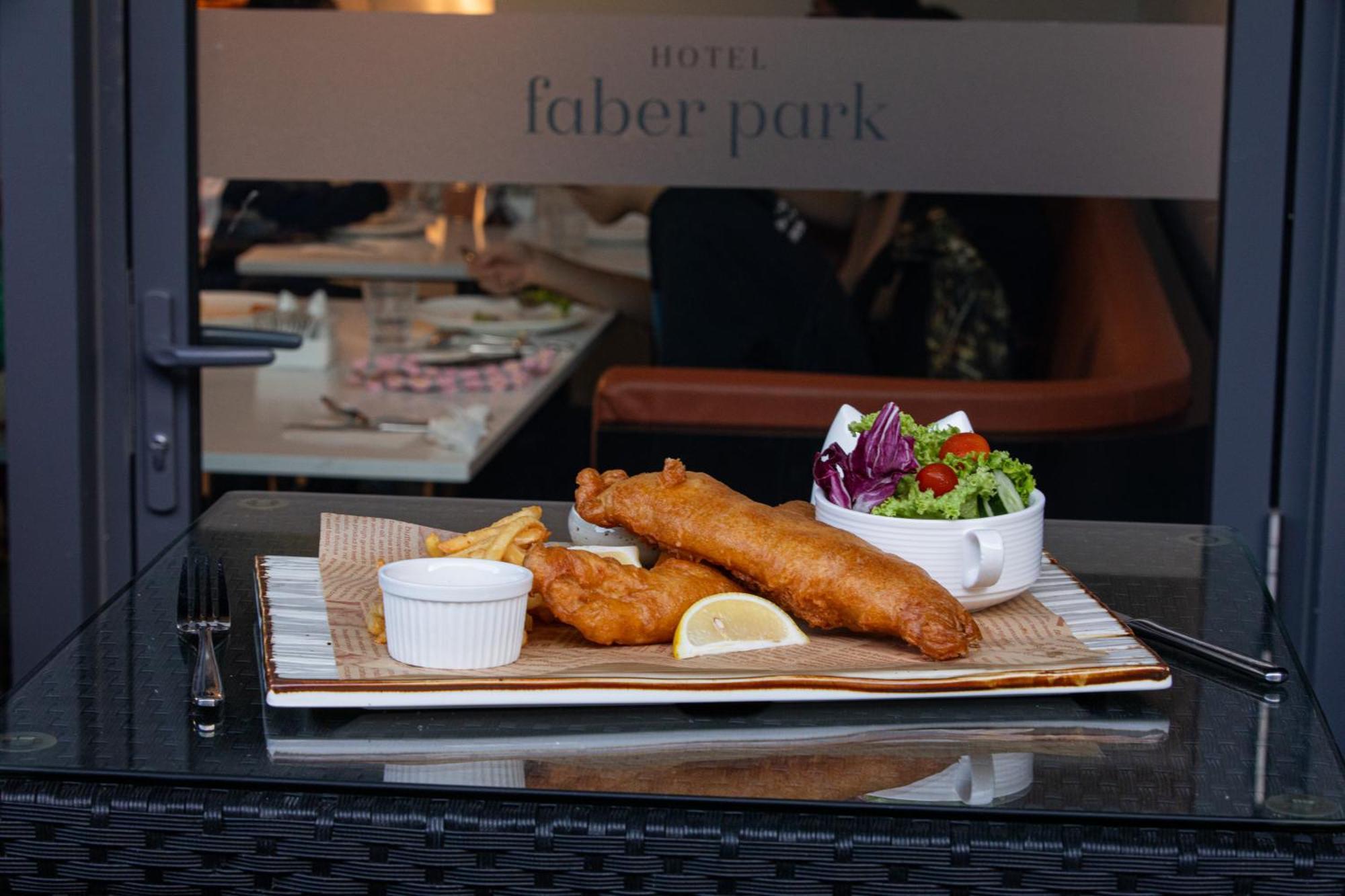 Faber Park - Handwritten Collection 4*