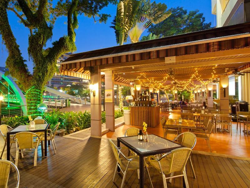 Hotel Four Points By Sheraton Singapore, Riverview 4*