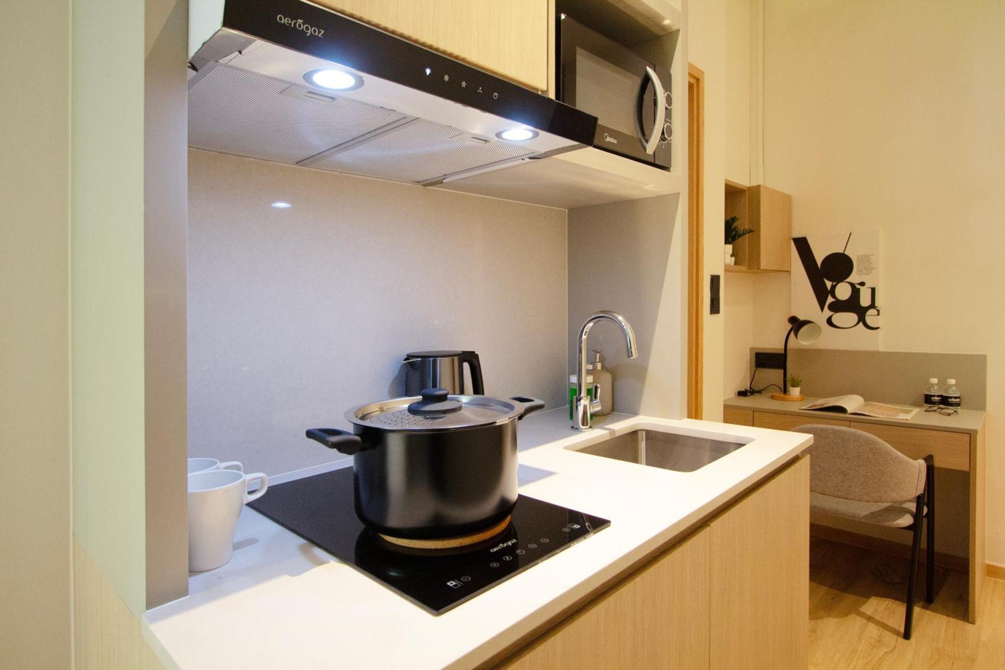 Coliwoo 298 River Valley - Coliving Hotel Singapura