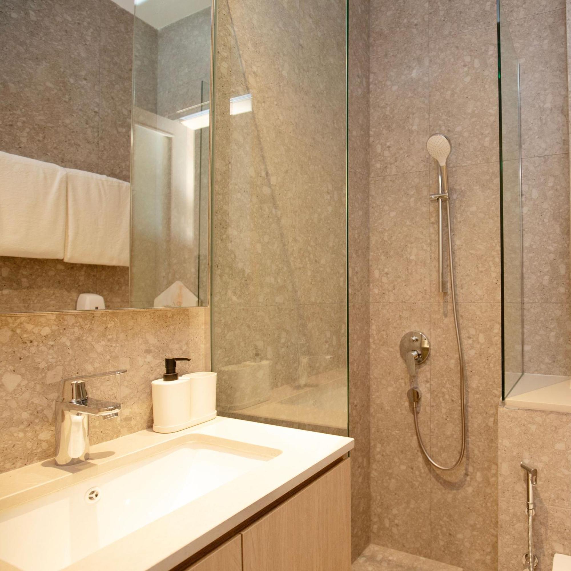Coliwoo 298 River Valley - Coliving Hotel