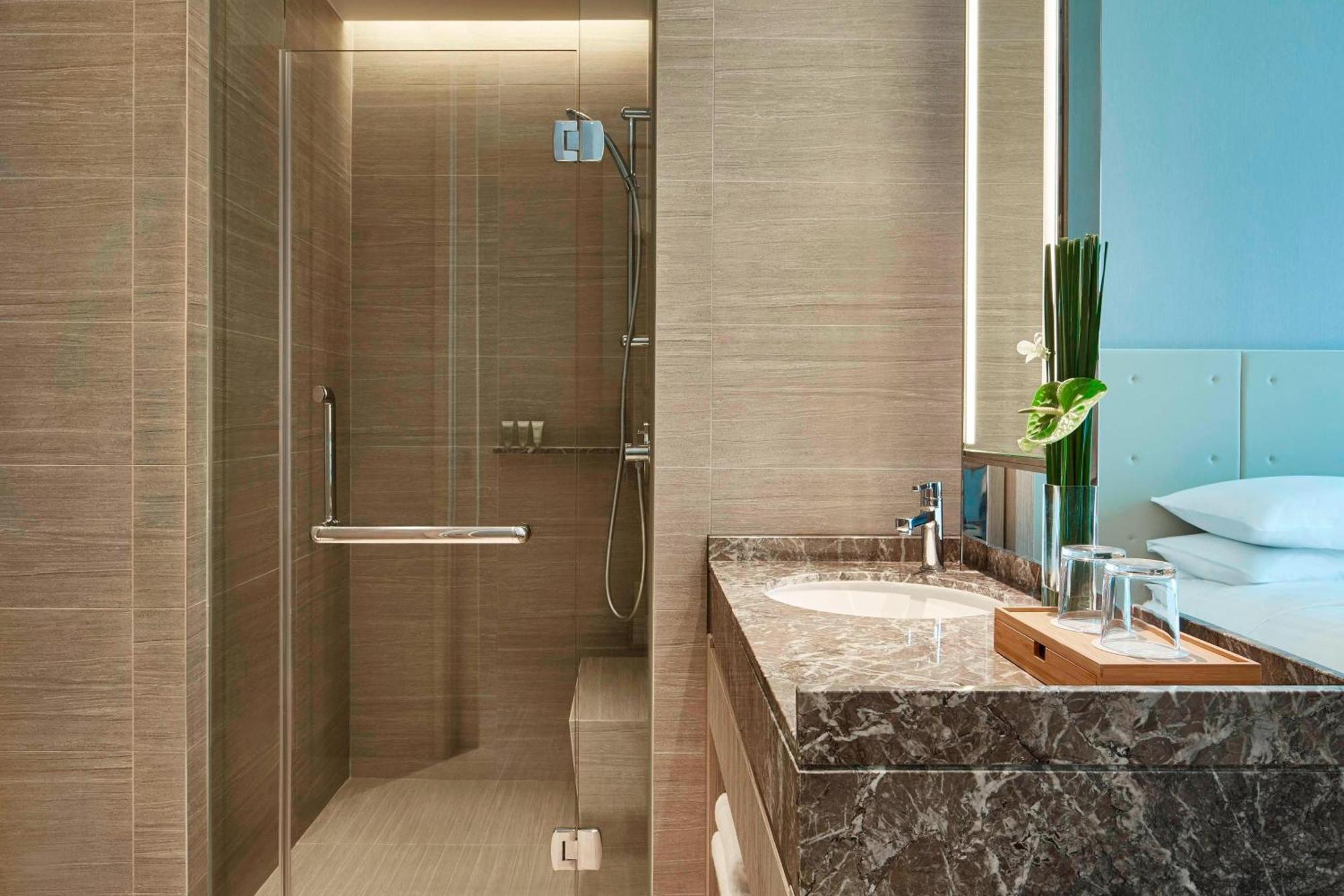 Courtyard By Marriott Novena Hotel Singapura