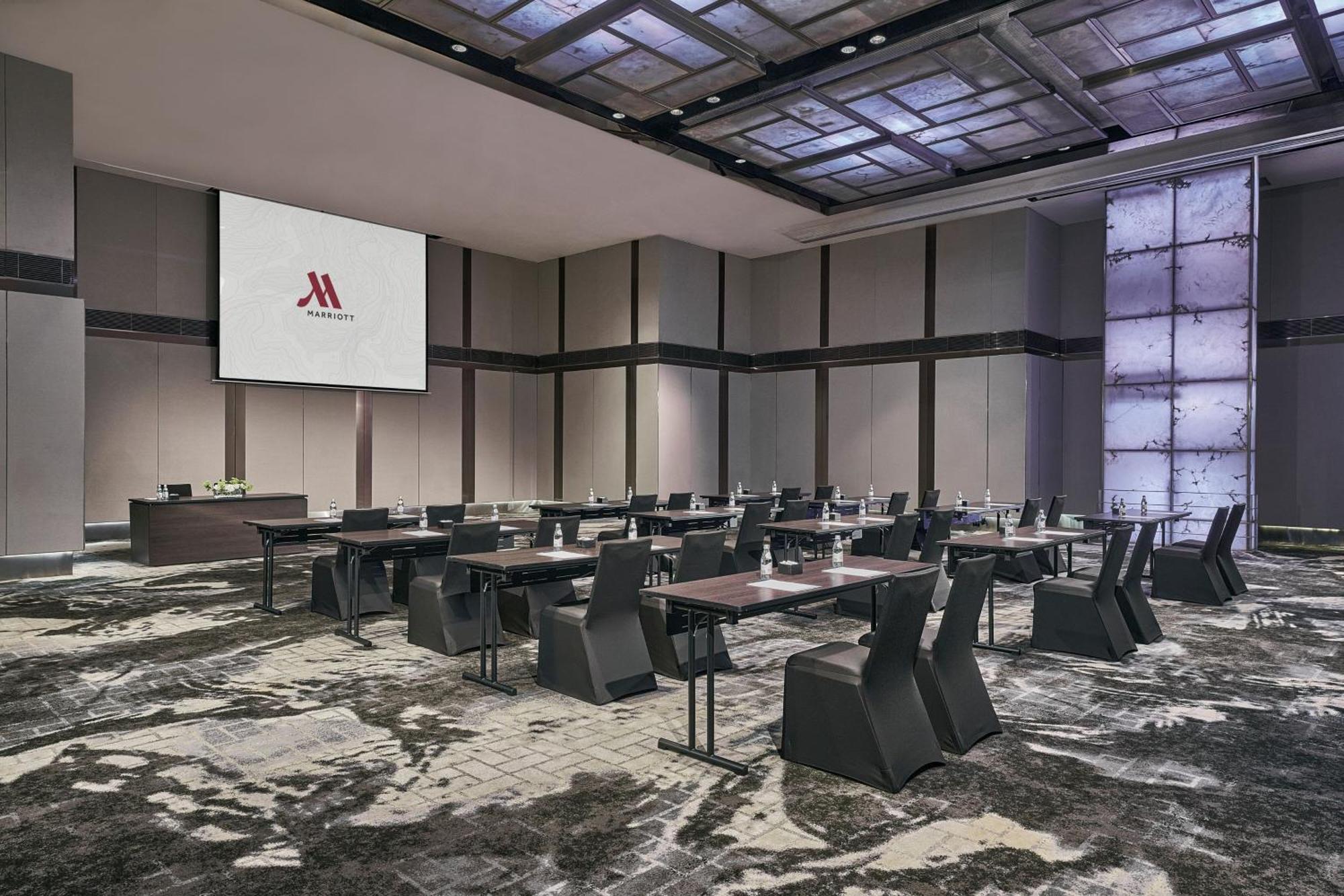 Hotel Marriott Tang Plaza