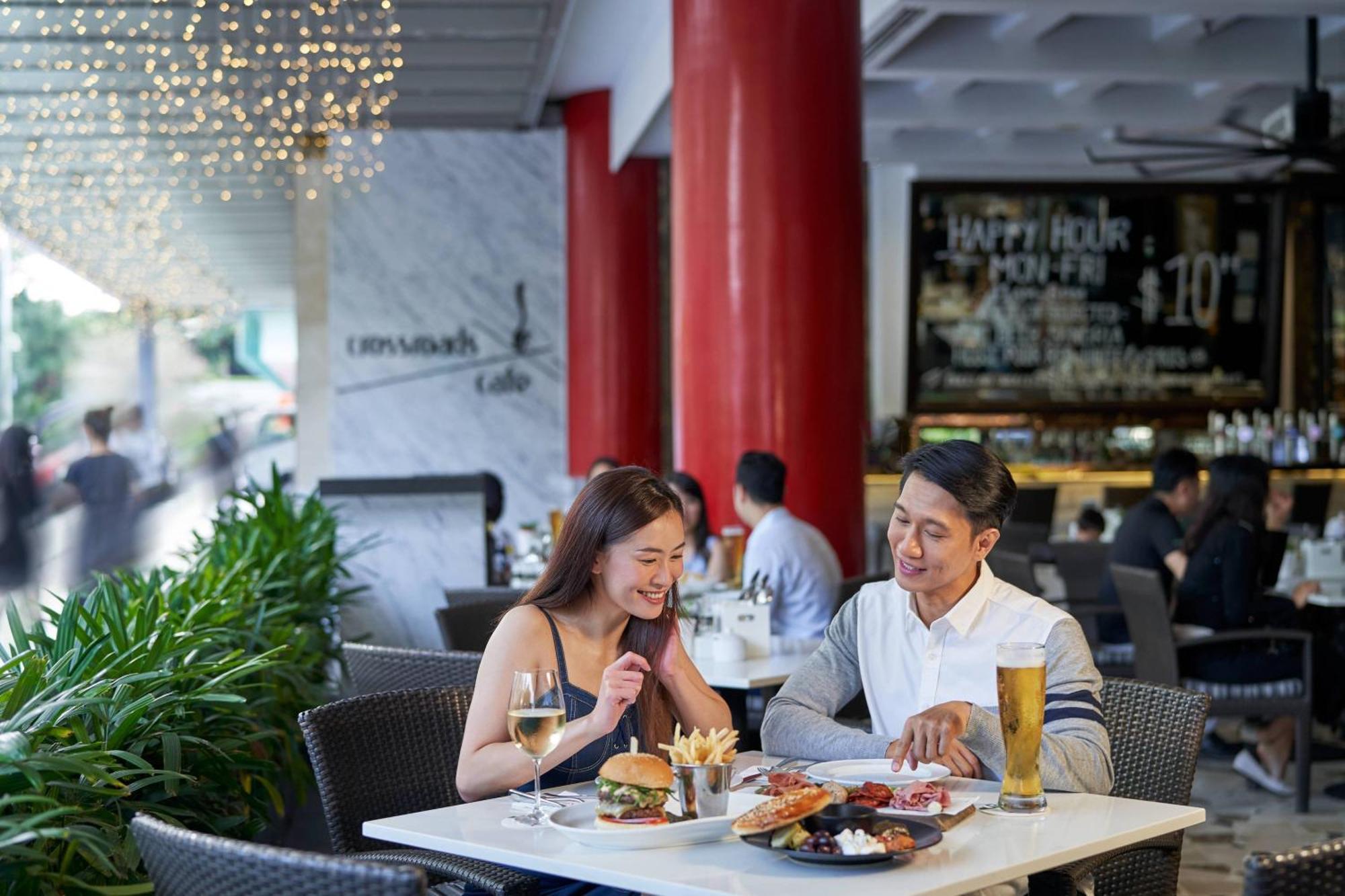 Hotel Marriott Tang Plaza 5*