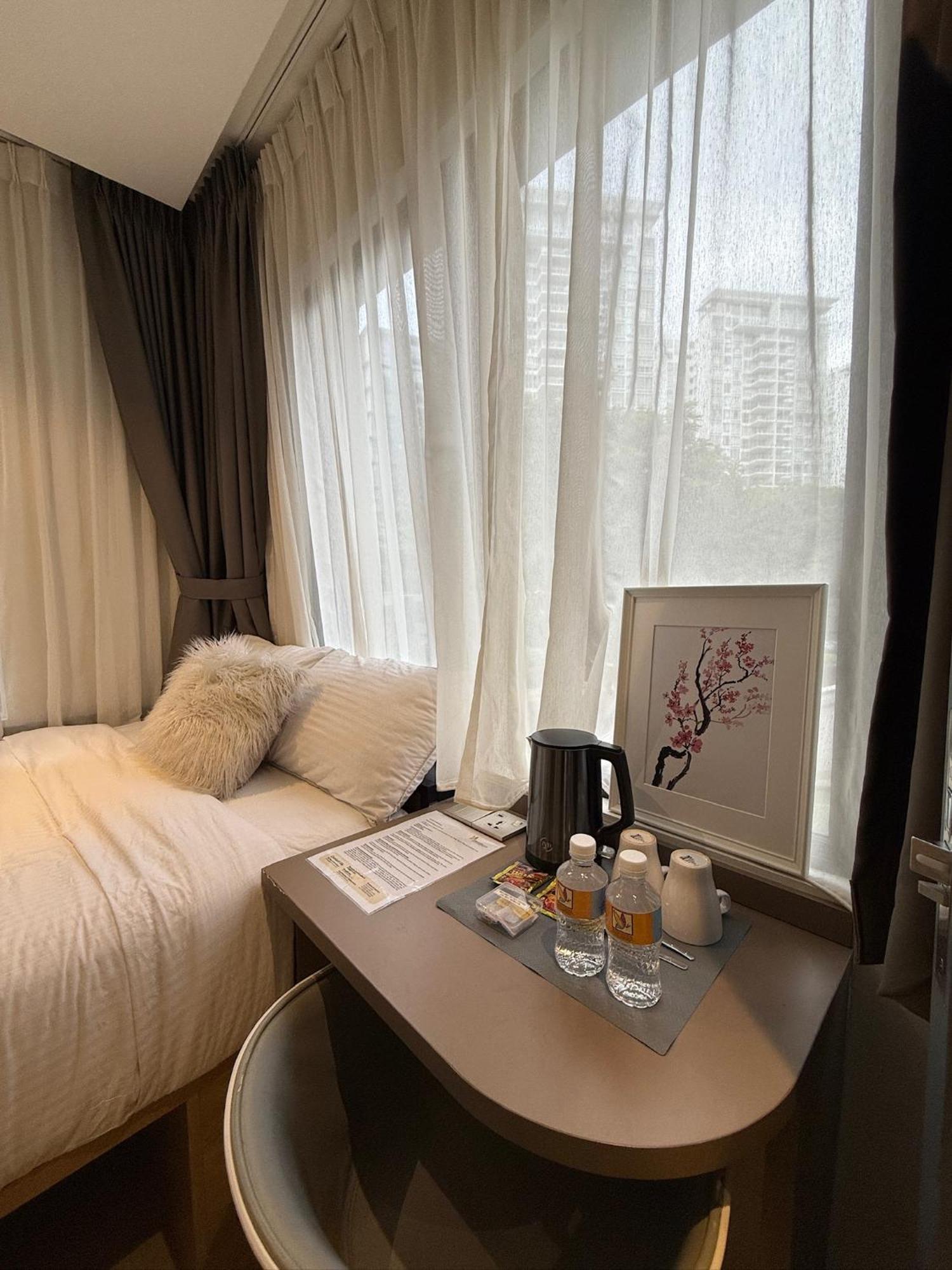 Aparthotel Isa Amber Road 3*
