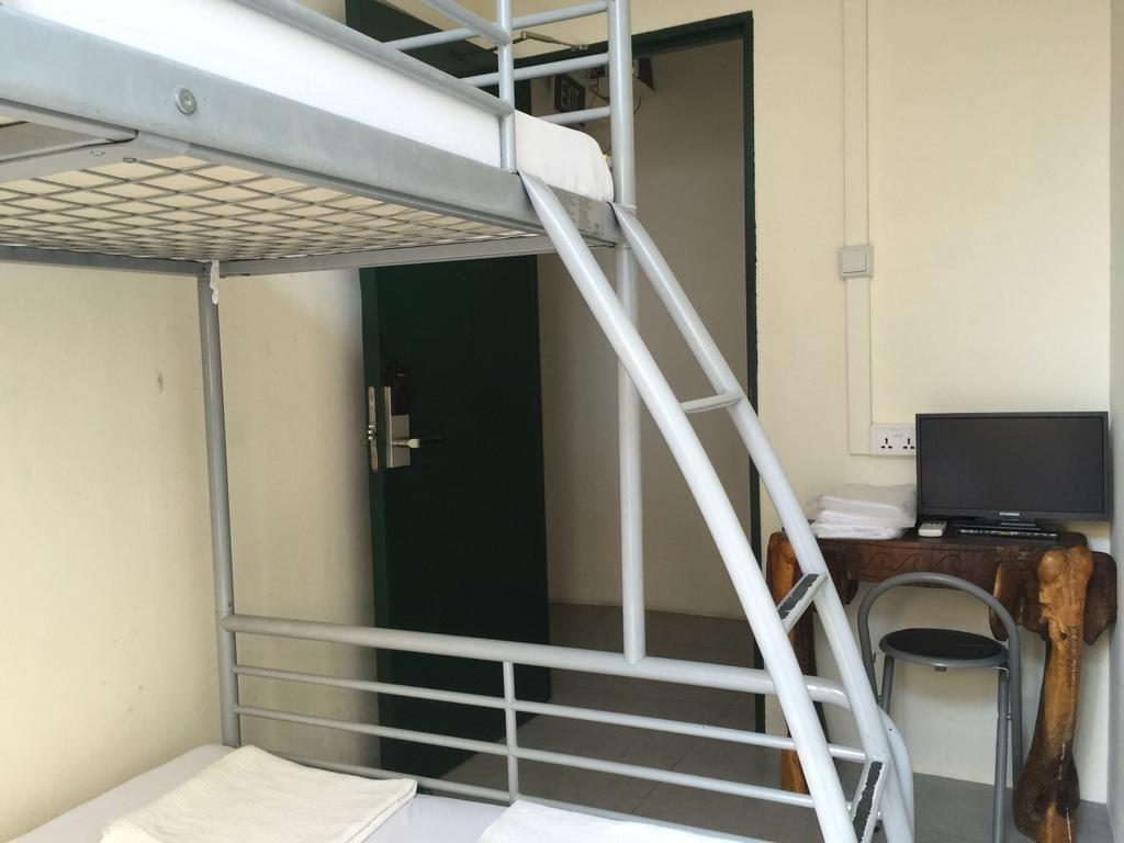 Superb Hostel Singapore