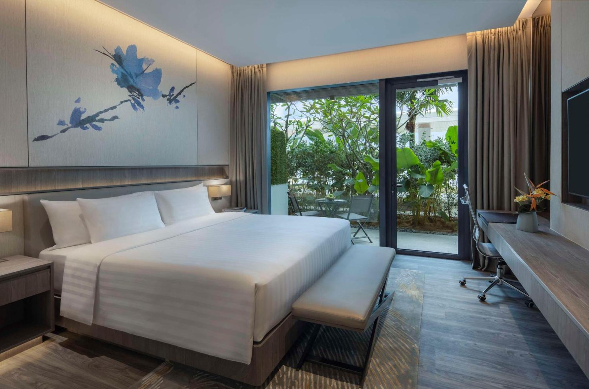 Dusit Thani Laguna 5* Singapore