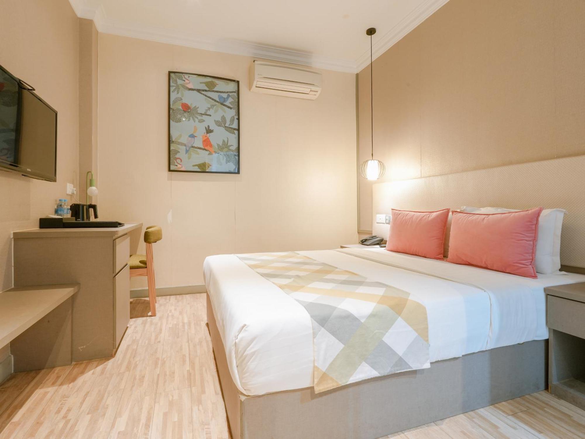 A Joo Chiat, From 7pm To 9am Hotel Singapore