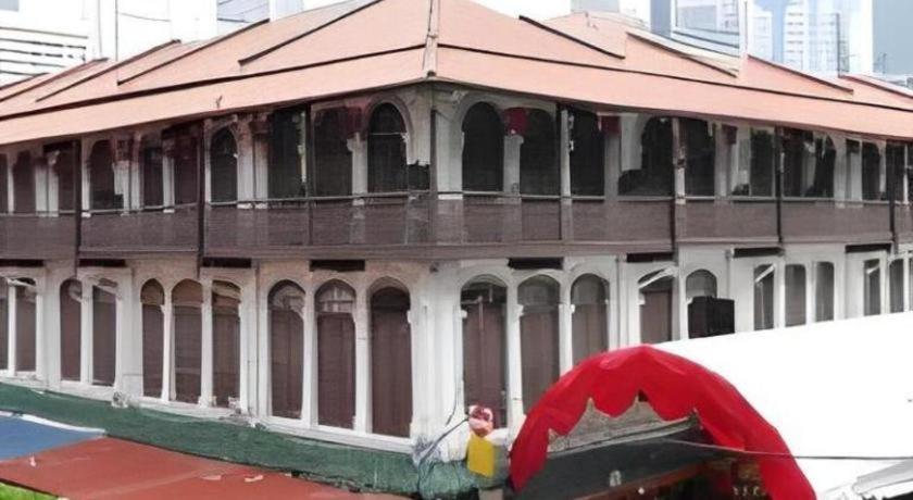 Hotel 1887 The New Opera House