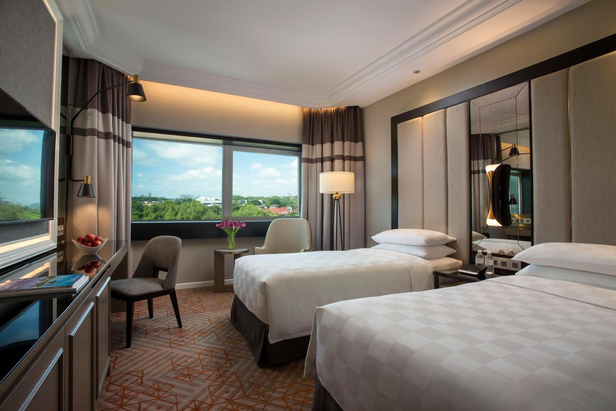 Orchard Hotel