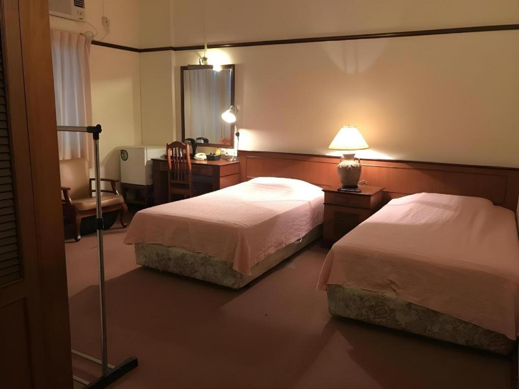 Hotel South East