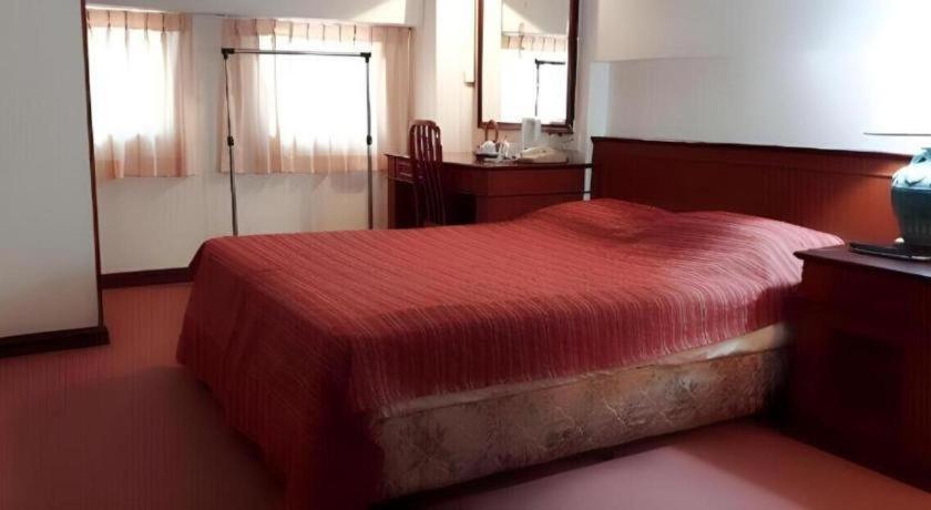 South East Hotel 2*