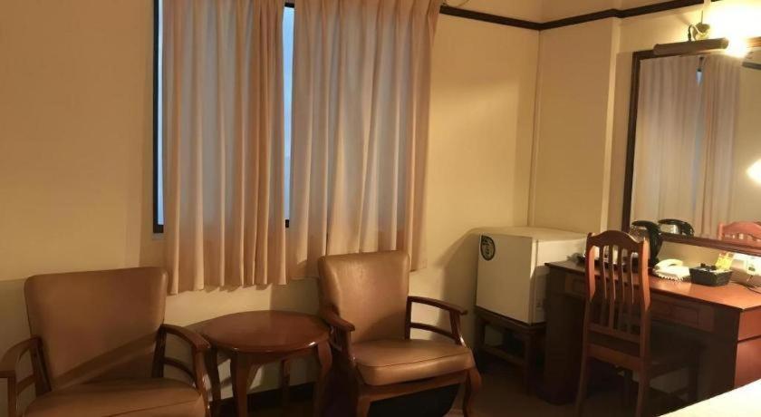 South East Hotel 2*