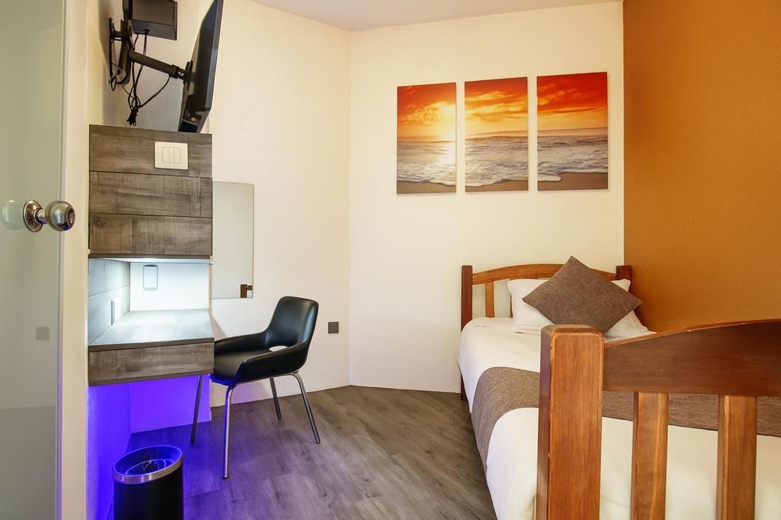 1929 - Newly Renovated Hotel