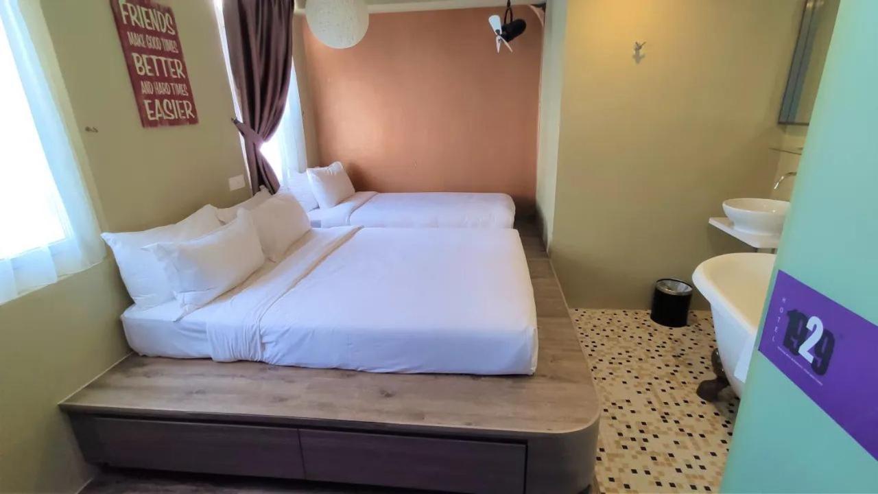 1929 - Newly Renovated 3* Singapore