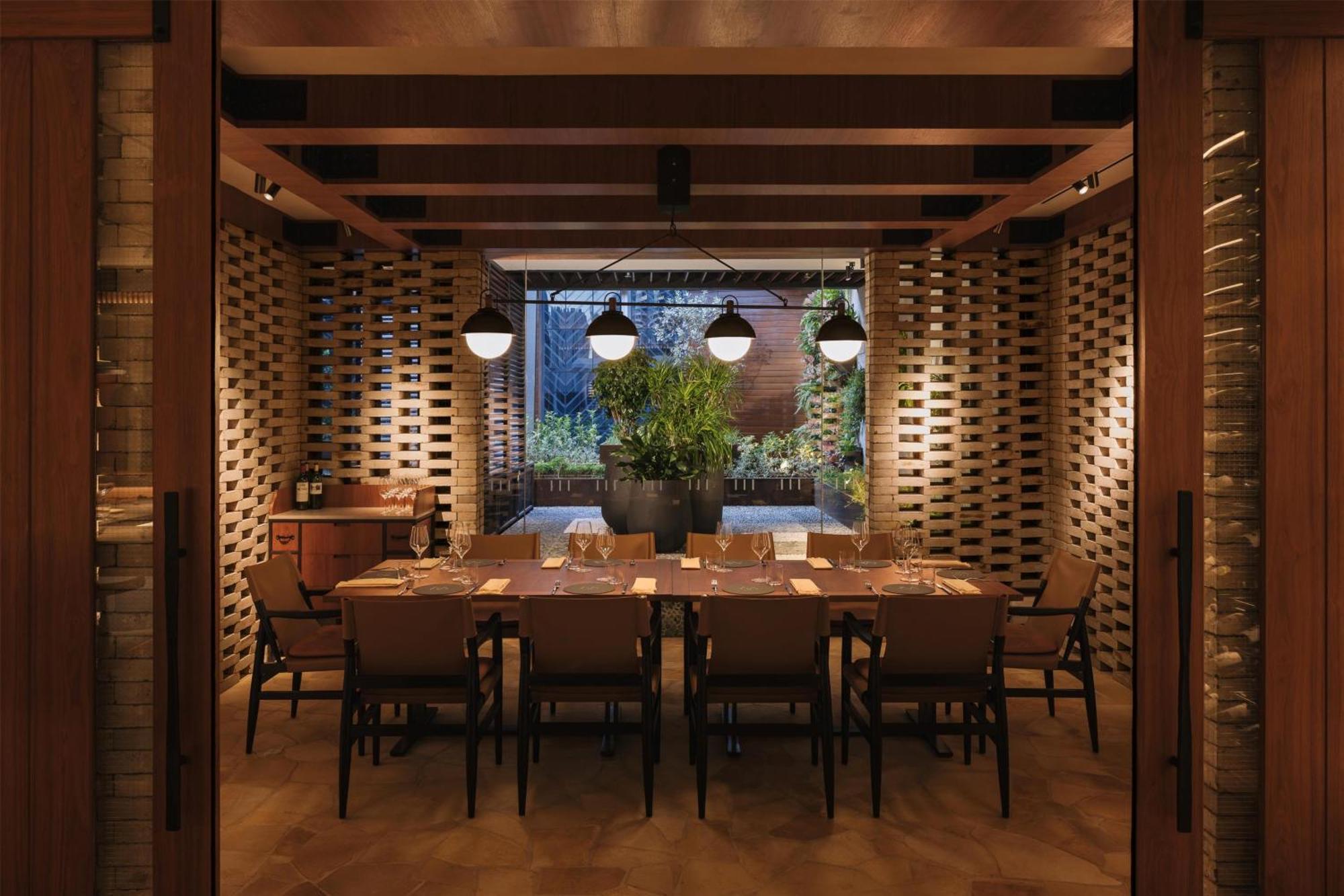 Hilton Orchard Hotel Singapore