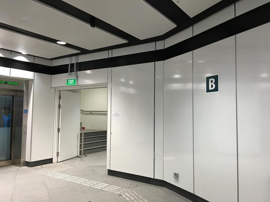 Adamson - Hostel Singapore