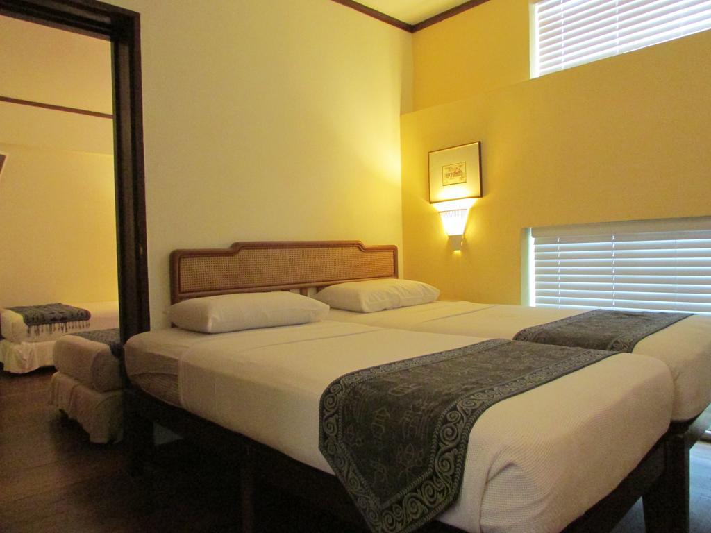 Hotel Perak Singapore