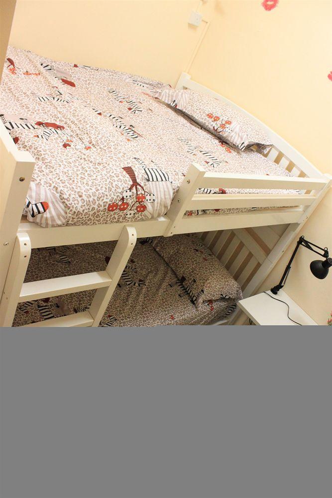 U8 Hostel