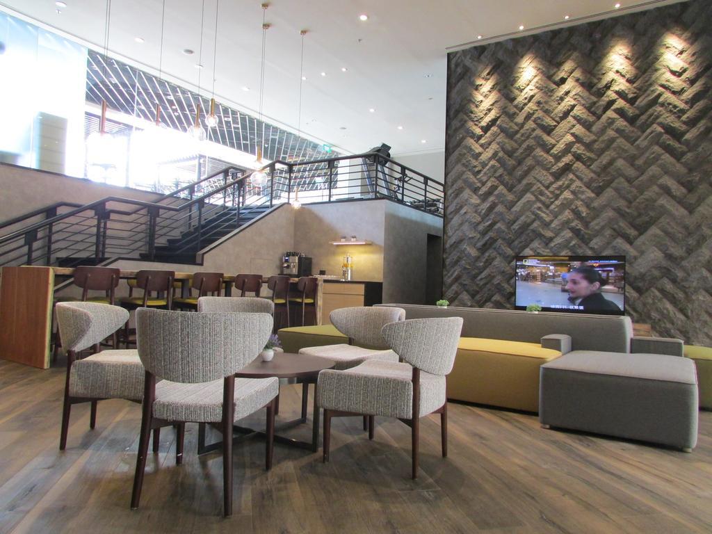 Aerotel - Transit In Terminal 1 Hotel Singapore