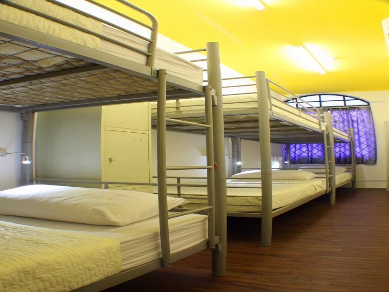 Asrama Footprints Hostel, Singapura