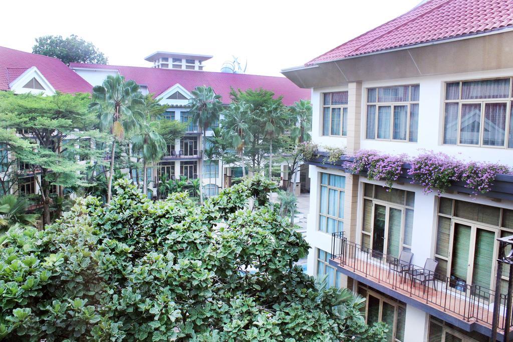 Aparthotel Treetops Executive Residences 5*