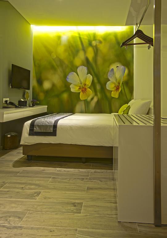 Hotel J8 Singapore