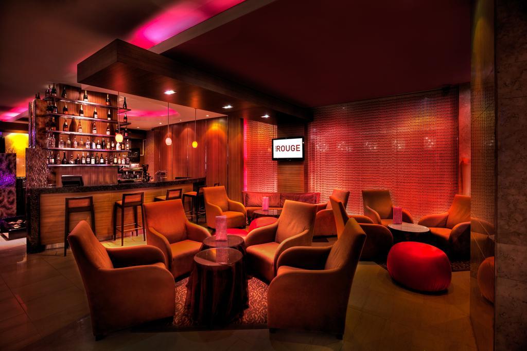 Hotel Novotel Clarke Quay 4*