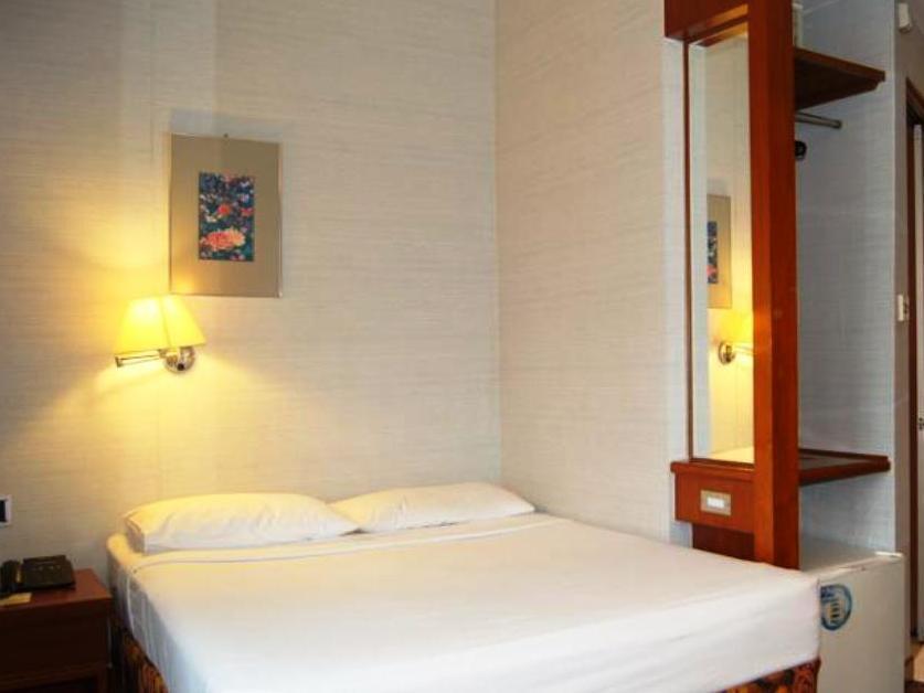 Robertson Quay Hotel 3*