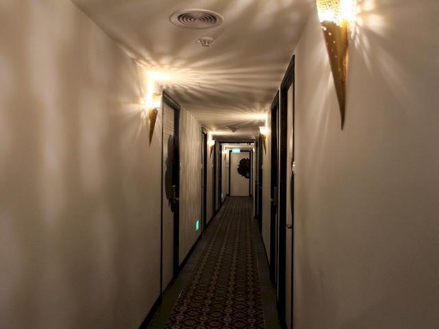 Venue 3*