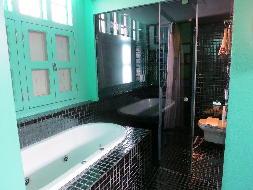 Porcelain By Jl Asia Hotel Singapore