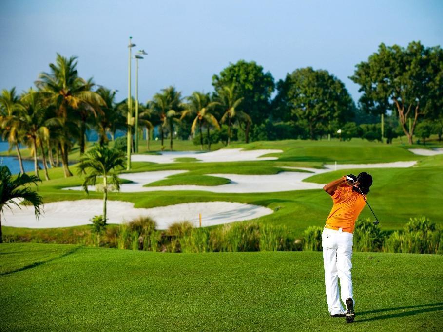 Orchid Country Club Tempat peranginan 4*