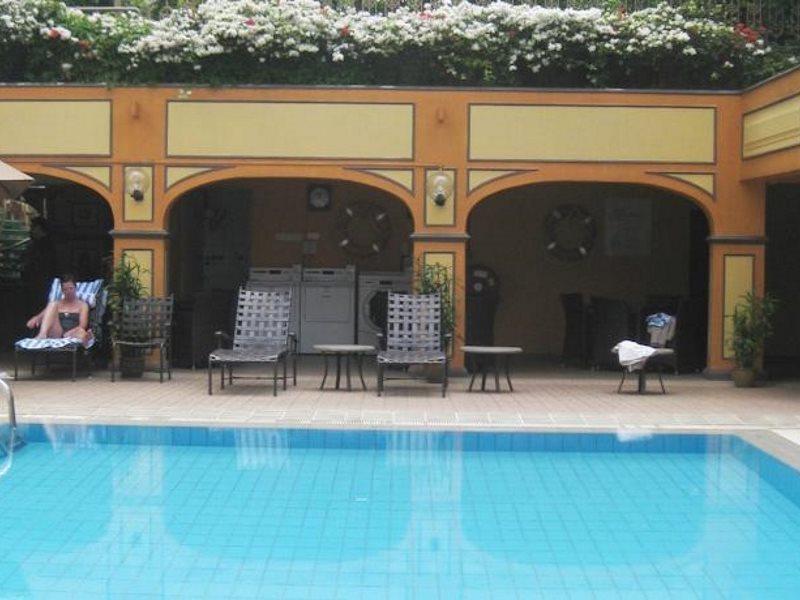 Hotel Grand Pacific