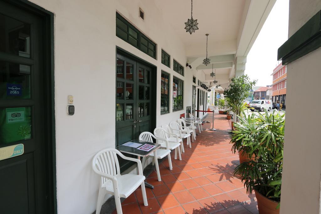 Footprints Hostel, Asrama Singapura