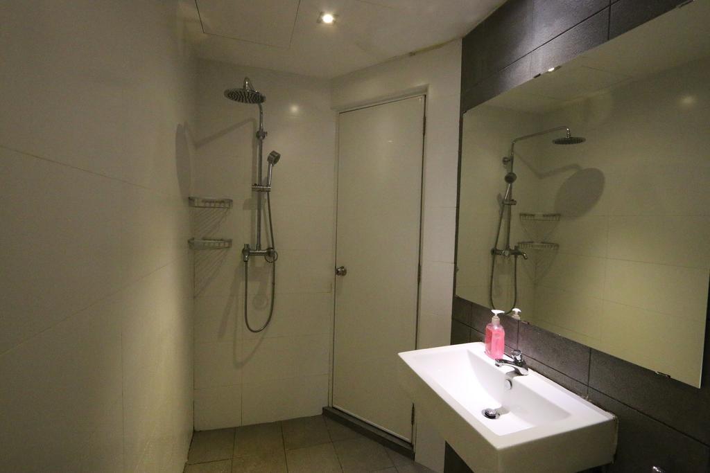 Asrama Footprints Hostel, Singapura