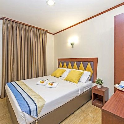 81 Palace - Newly Renovated 2*