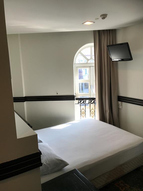 Garden Terrace Hotel 2*