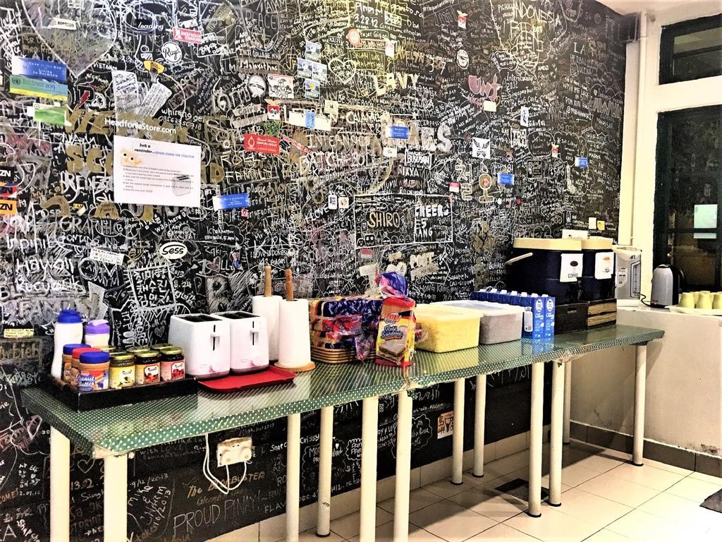 Asrama Footprints Hostel,