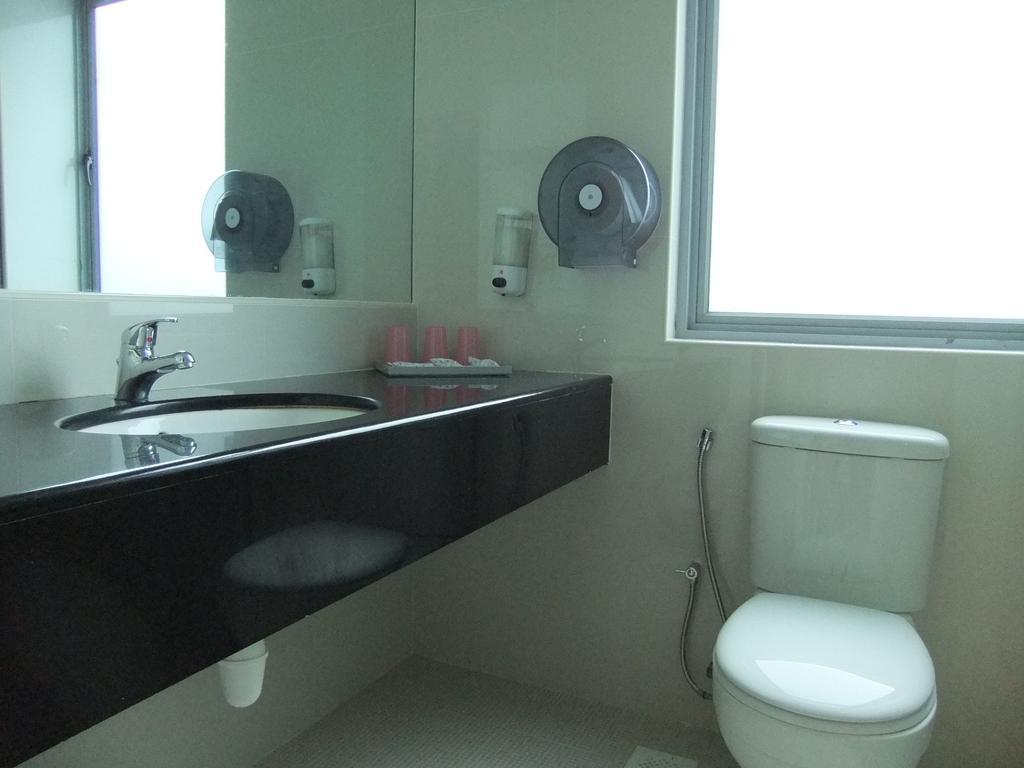 New Cape Hotel Singapore