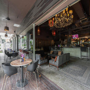 New Cape 3* Singapore