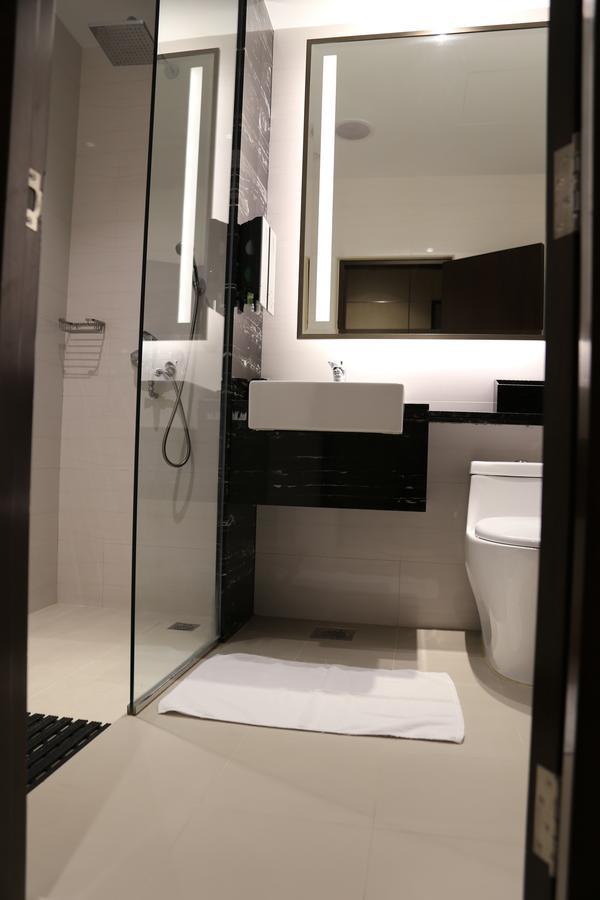 Hotel Ambassador Transit Terminal 2 Singapore
