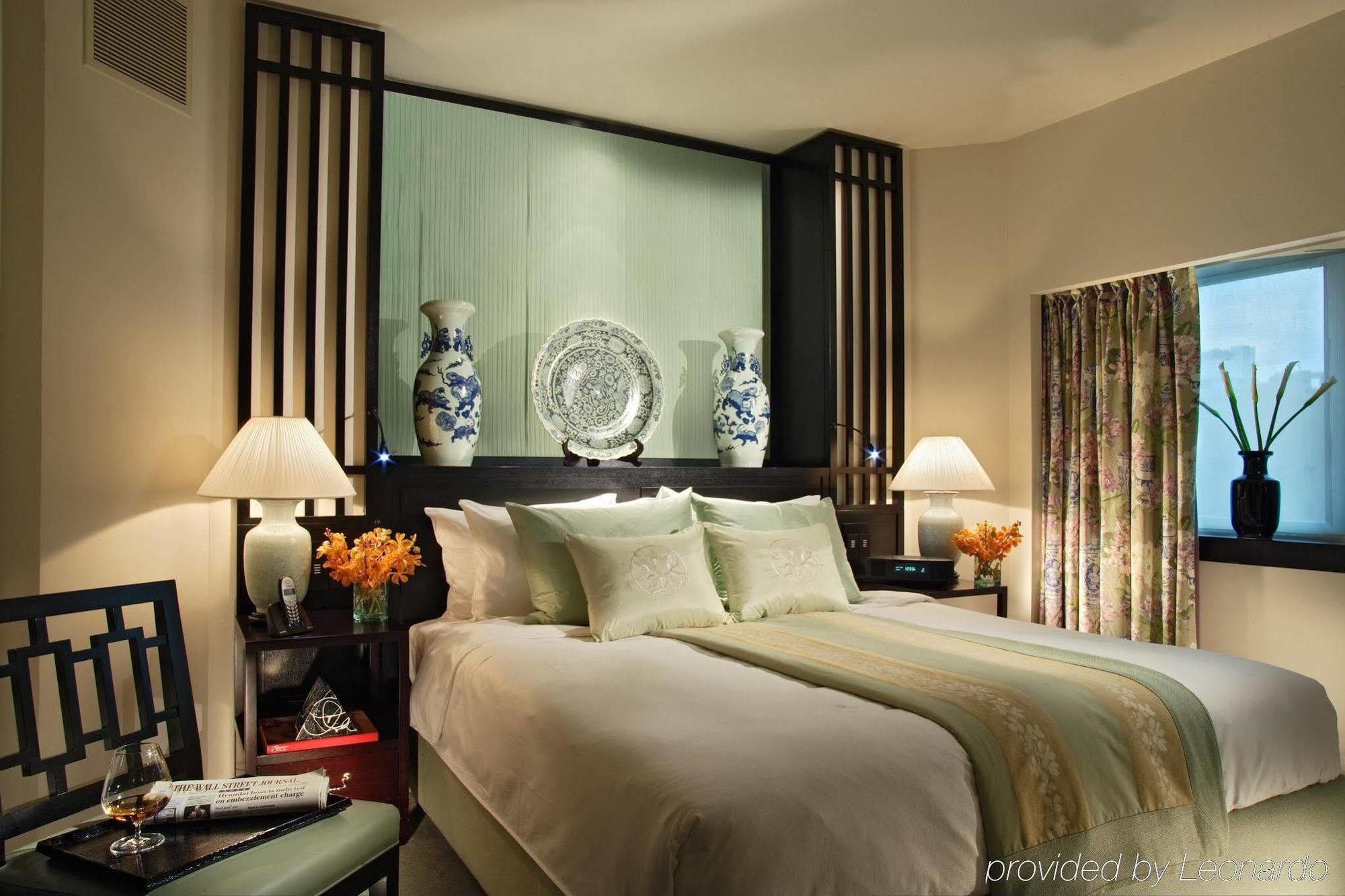 Orchard Hotel 5*