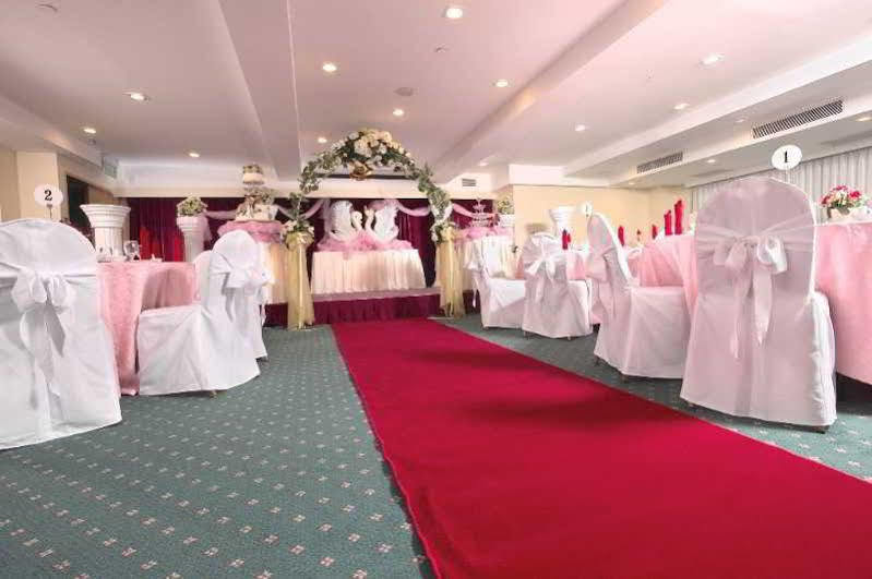 V Bencoolen Hotel