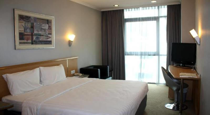 Hotel V Bencoolen Singapore