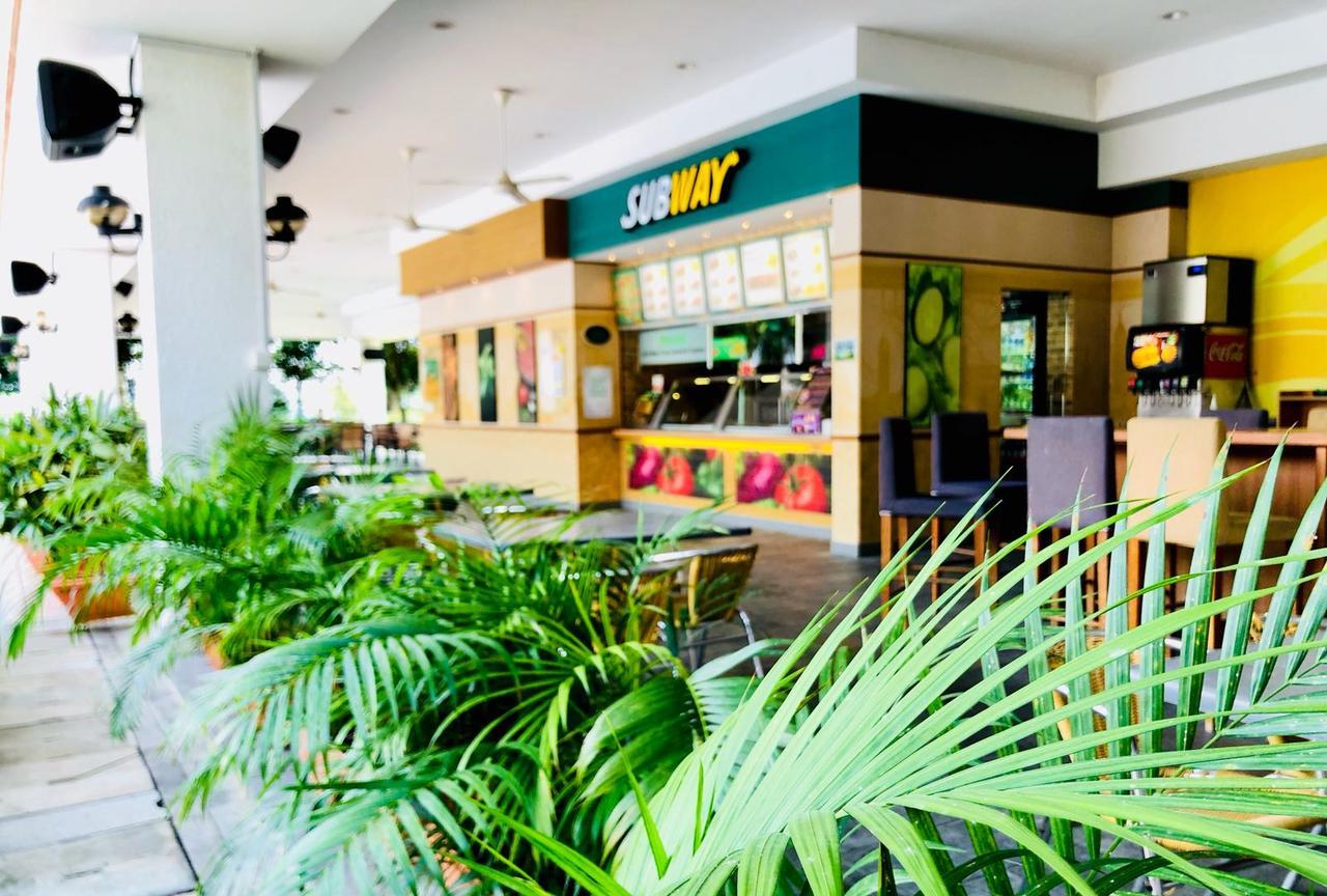 Orchid Country Club Tempat peranginan 4*