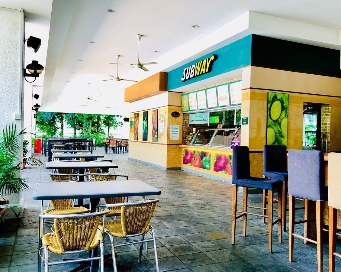 Orchid Country Club Tempat peranginan 4*