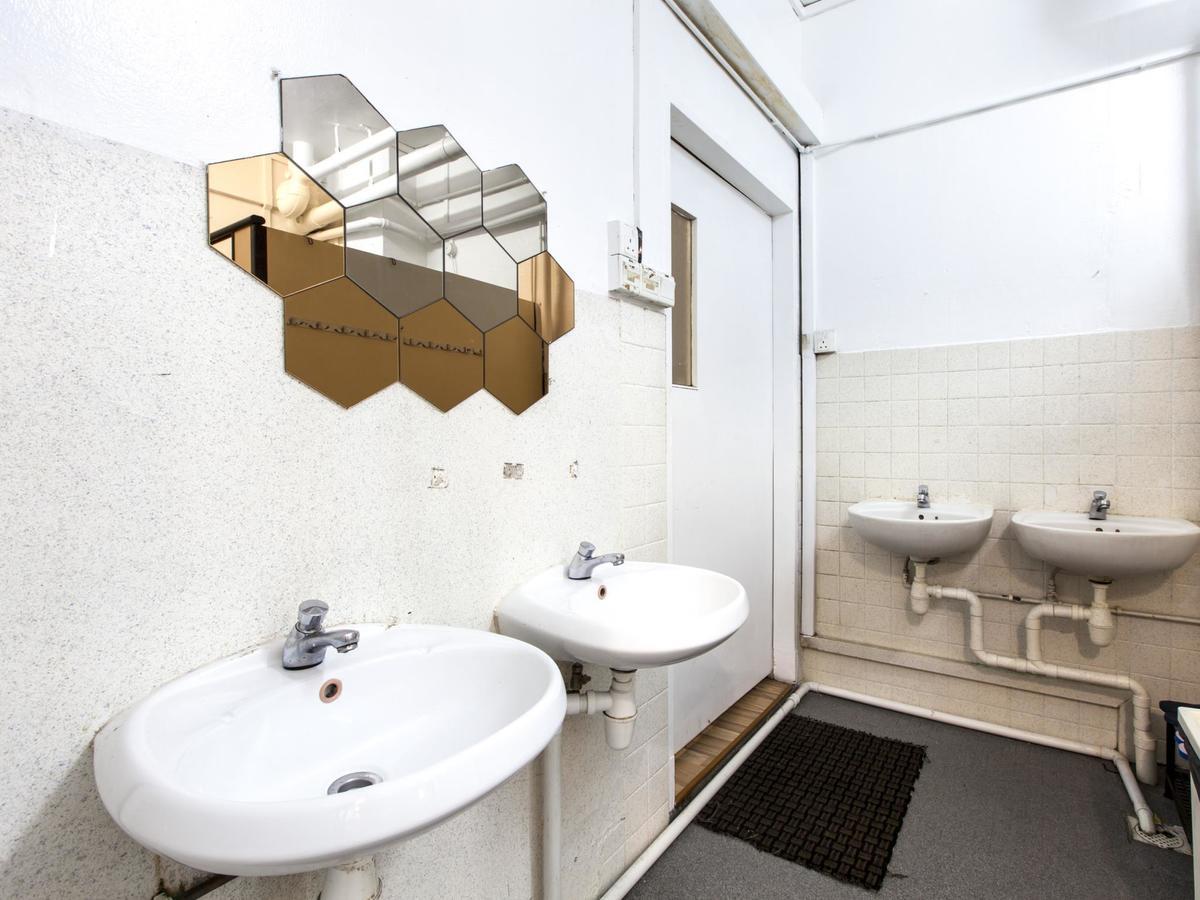 Hostel New Society Backpackers Singapore