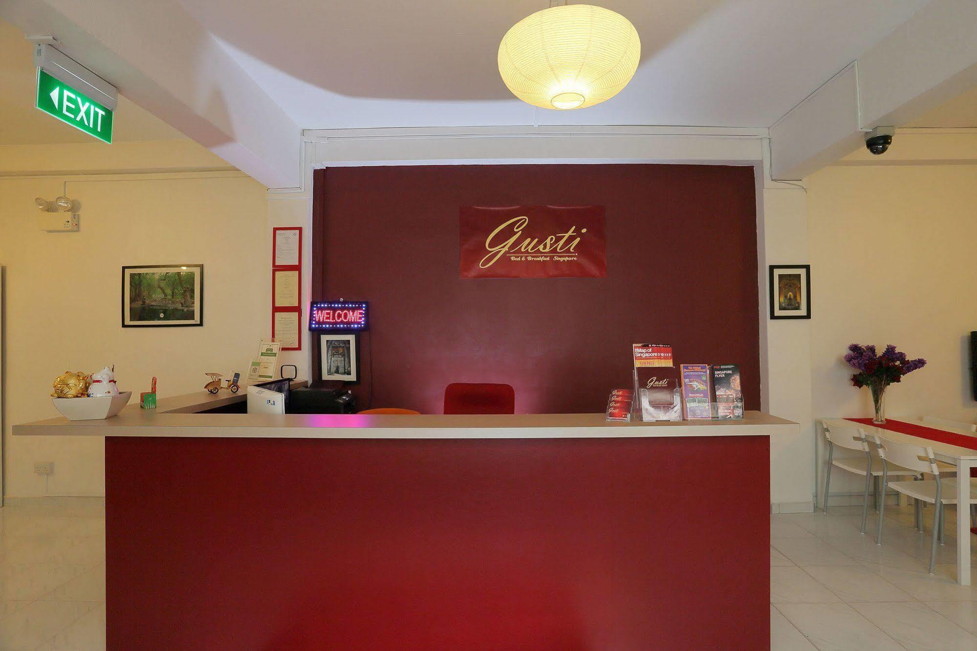 Gusti Hostel Singapore
