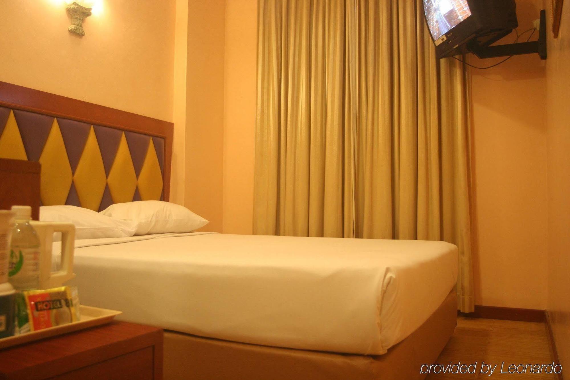 Hotel 81 Palace - Newly Renovated Singapore